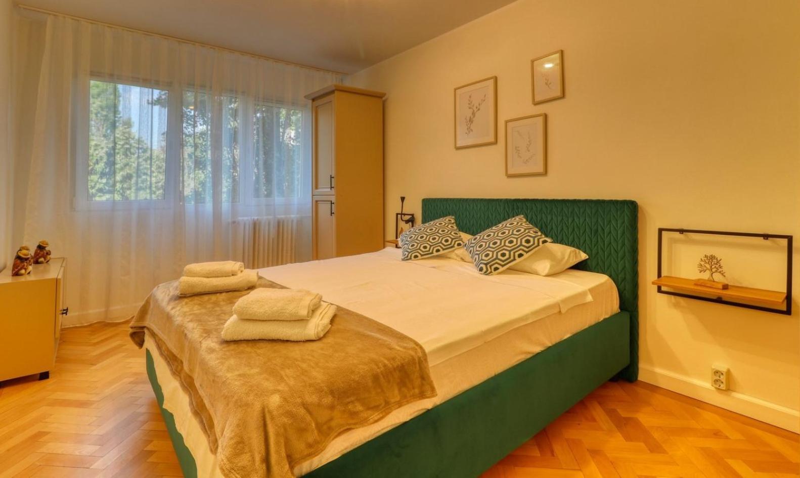 Quito Apartment - Stylish & Quiet Букурещ Екстериор снимка