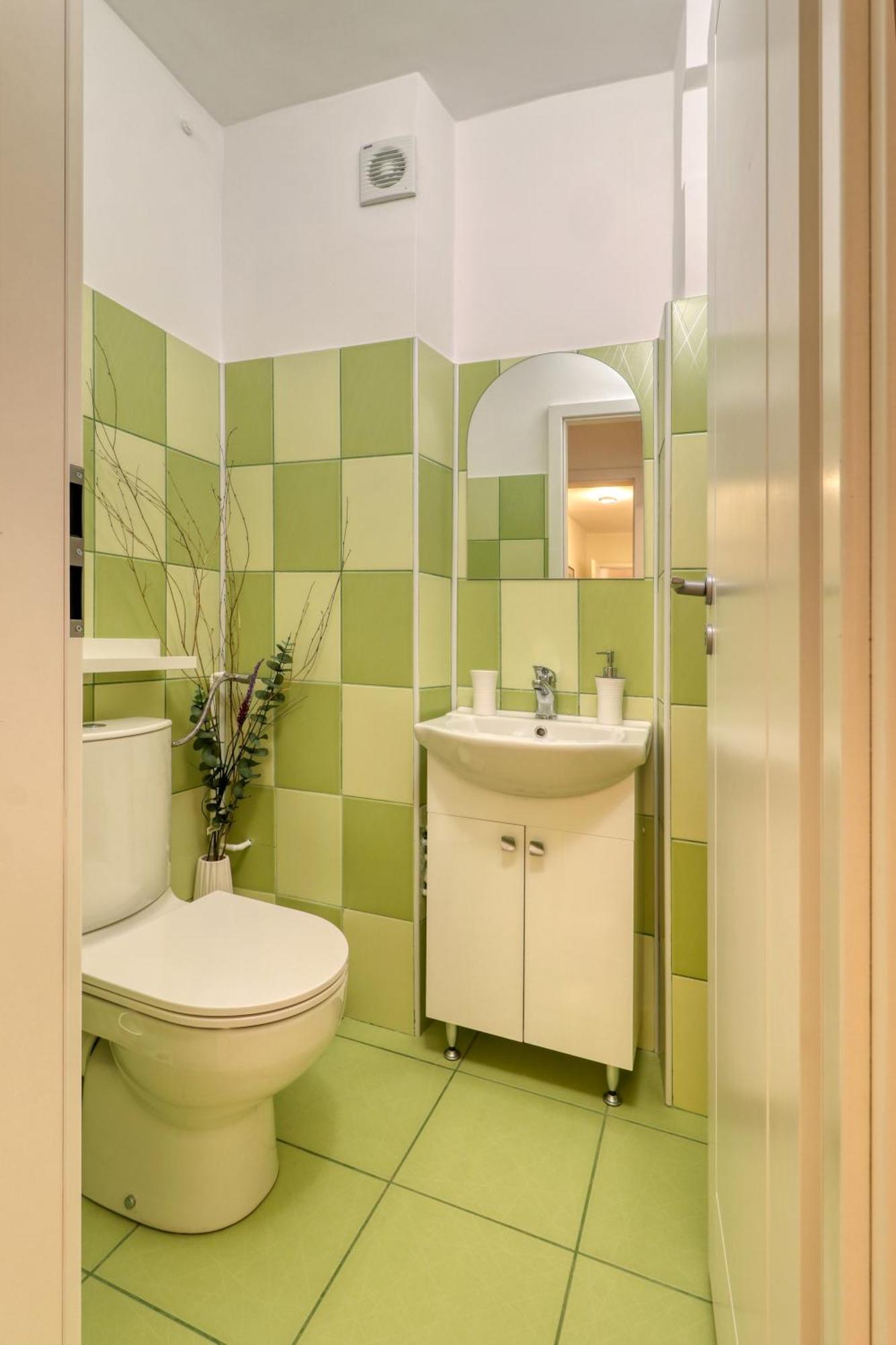 Quito Apartment - Stylish & Quiet Букурещ Екстериор снимка